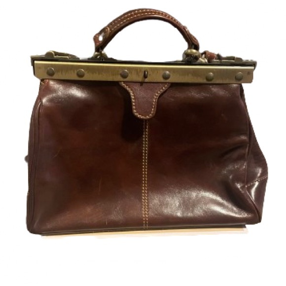 lePelou Handbags - Genuine Leather Doctor’s Bag